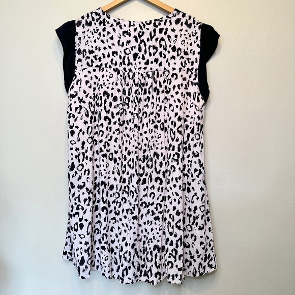 Angel Heart | Leopard Lamour Floral Embroidered Pattern Cap Sleeves Lined Dress - Picture 5 of 15